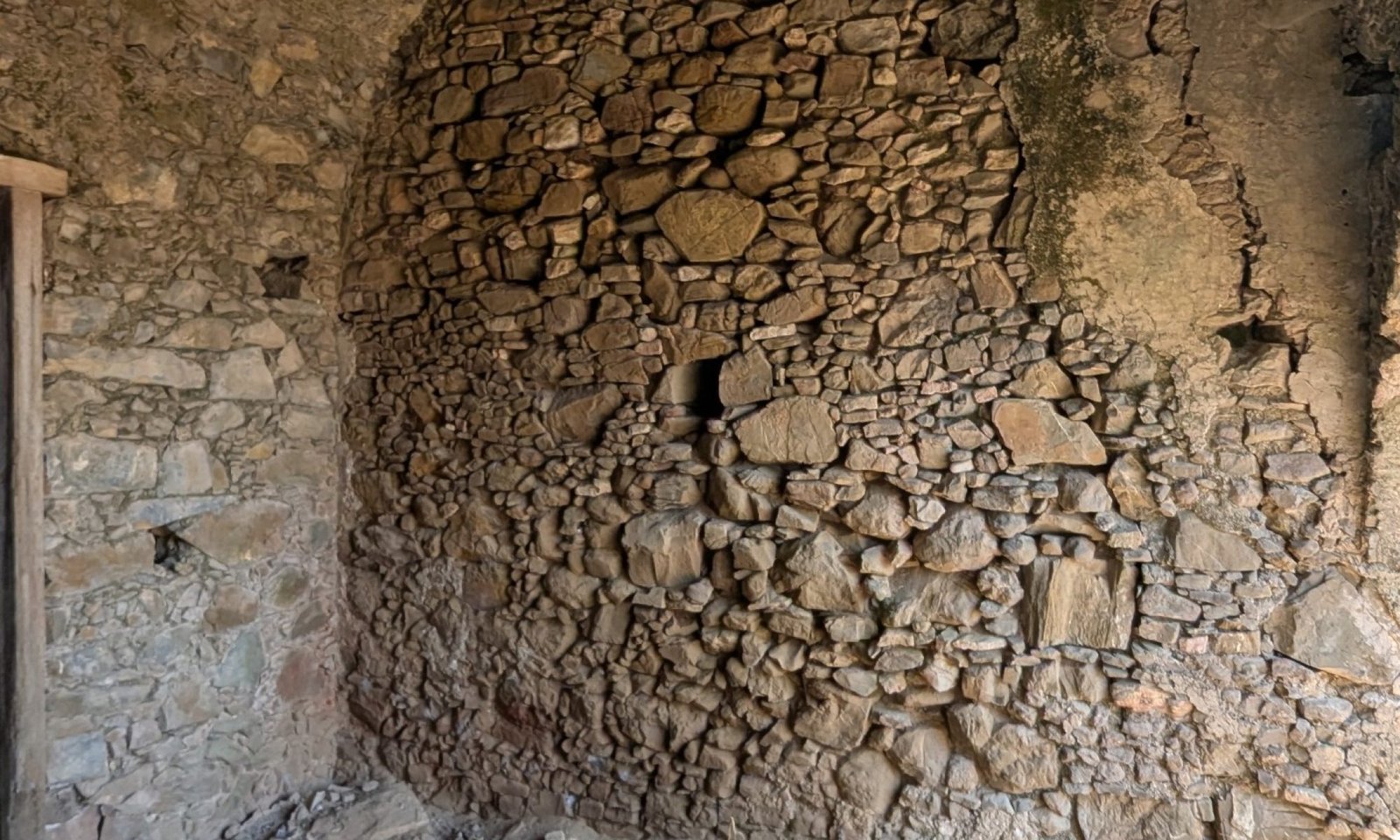 126T- Agios Ilias - old mansion (3) (Custom)