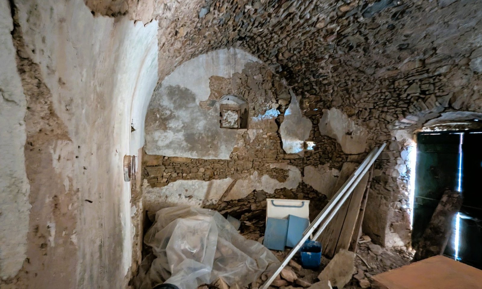 126T- Agios Ilias - old mansion (6) (Custom)