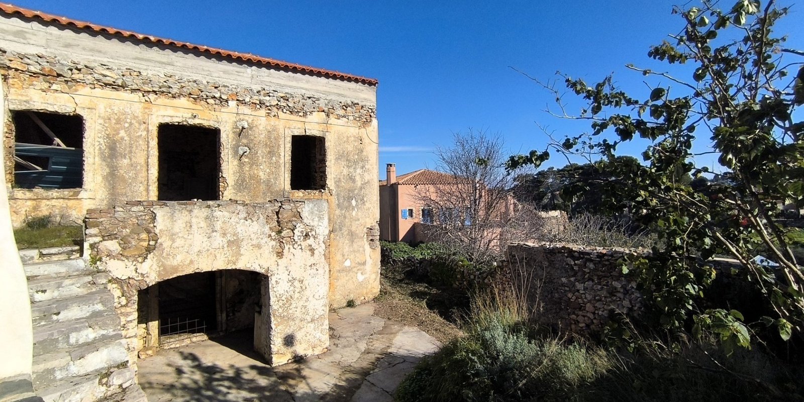 198A - Logothetianika - Attractive renovation opportunity € 90 (7) (Large)