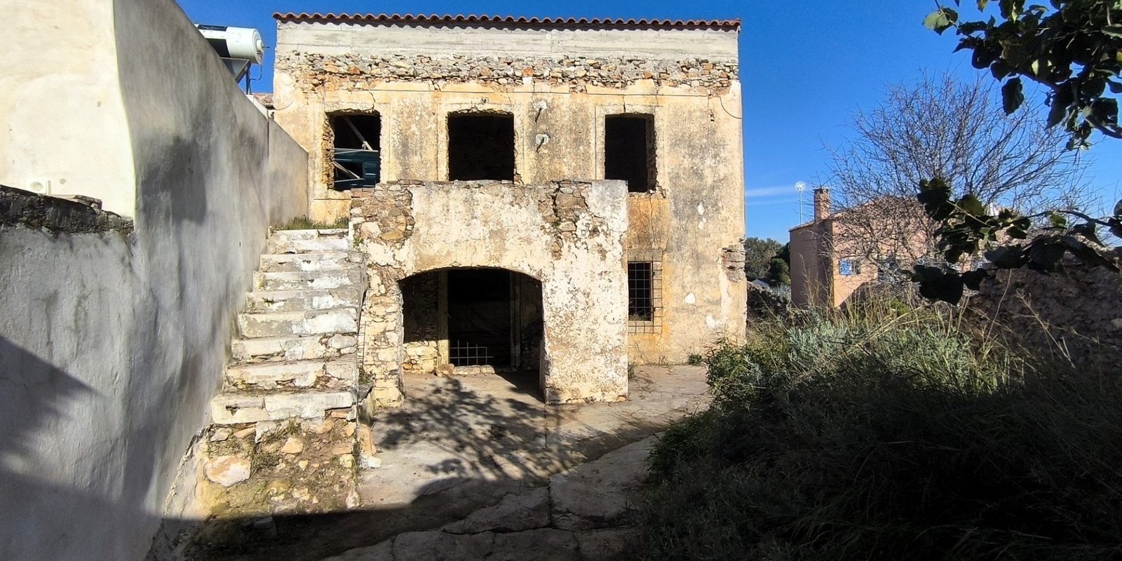 198A - Logothetianika - Attractive renovation opportunity € 90 (8) (Large)