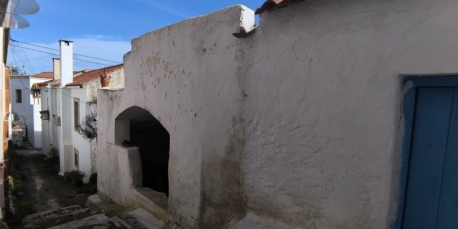 256T - Potamos - Cluster of small buildings for renovation € 40 (1)
