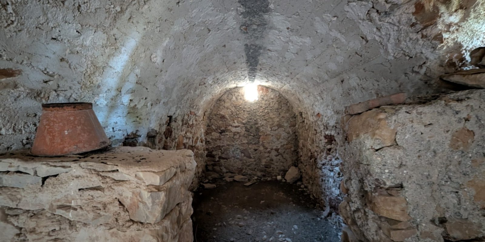 261T - Kalokairines - Historic Kythirian mansion (13)