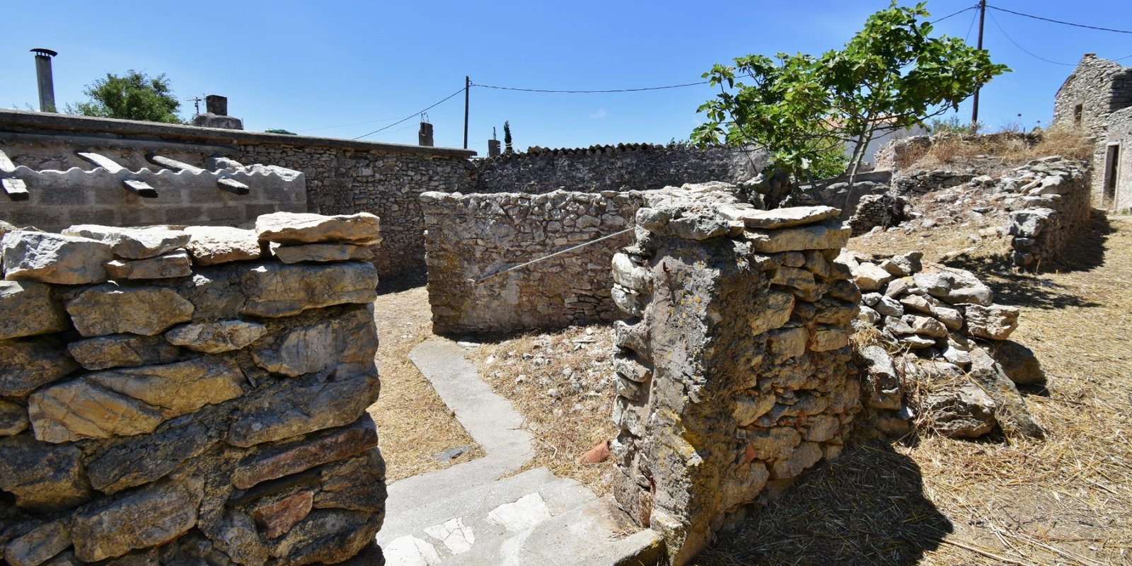 269A - Kousounari - Charming renovation project with permit (8)