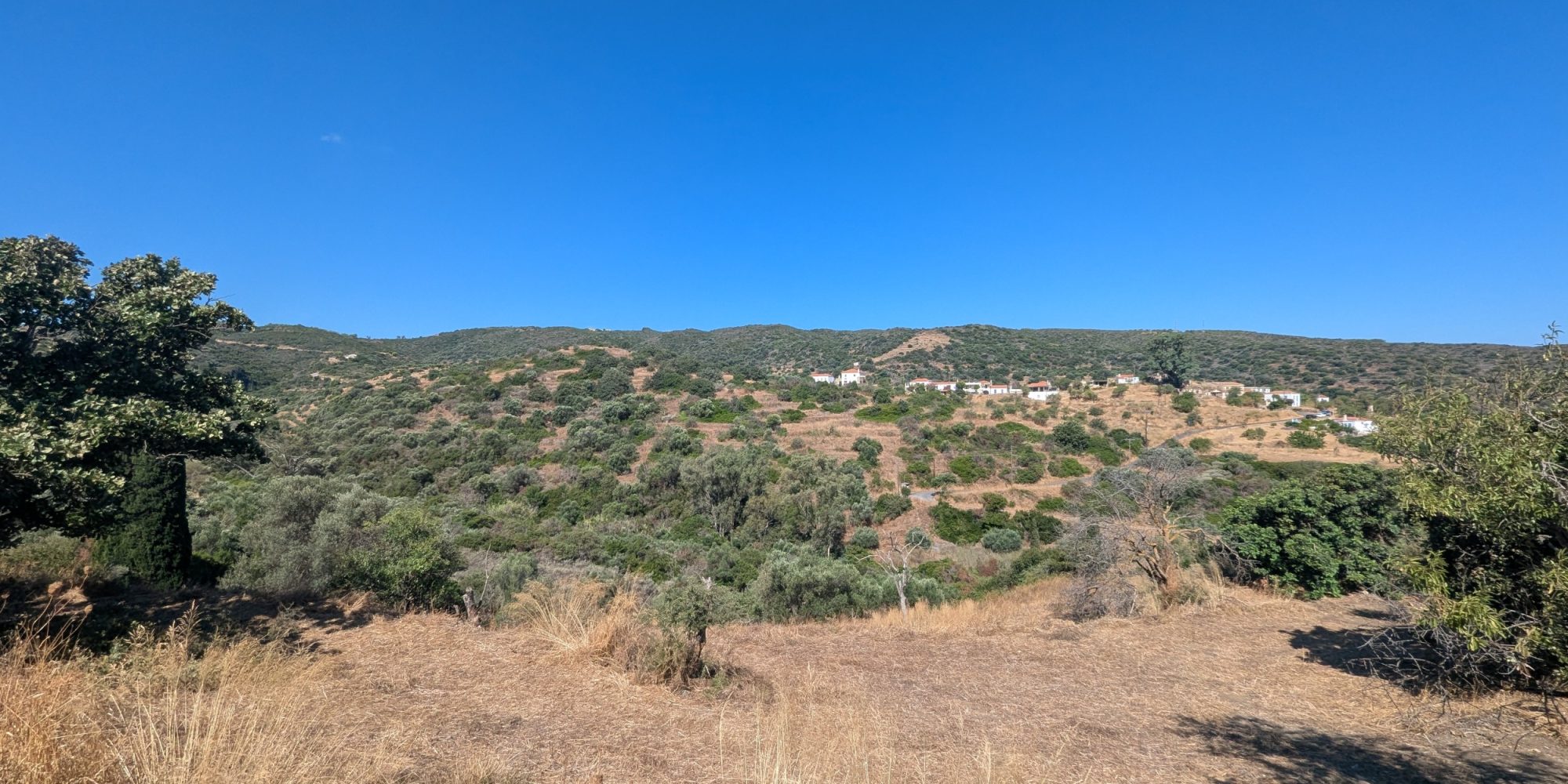 298A - Karavas - Large beautiful plot in natural environment (23)