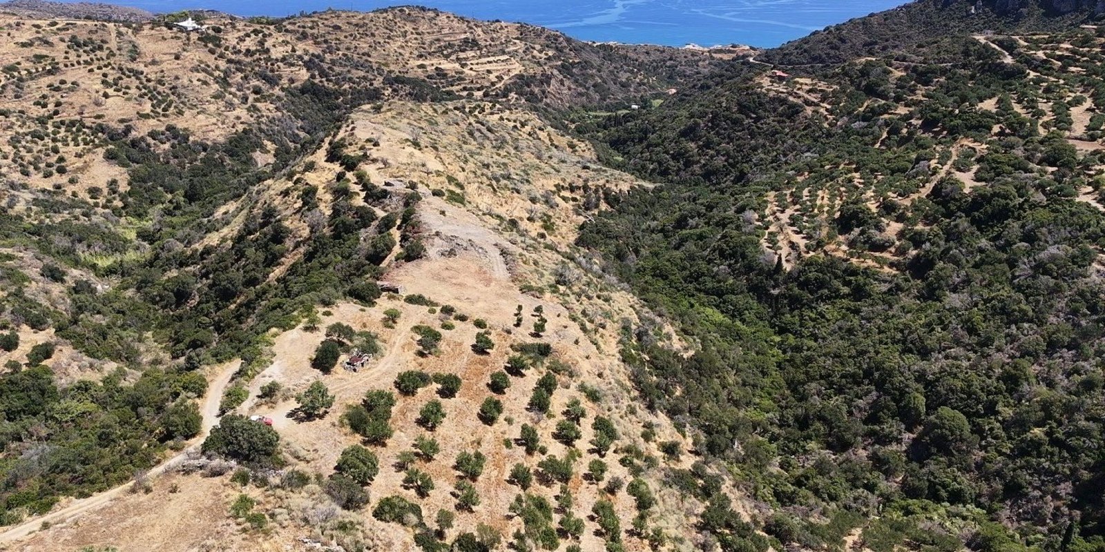 302A-Malouto-Spacious-buildingplot-with-sea-and-sunrise-views-12.jpg