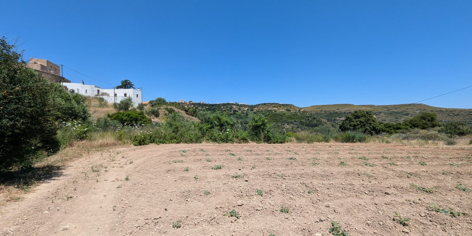 306T - Viaradika - Very large buildable plot in authentic village (4) (Custom)