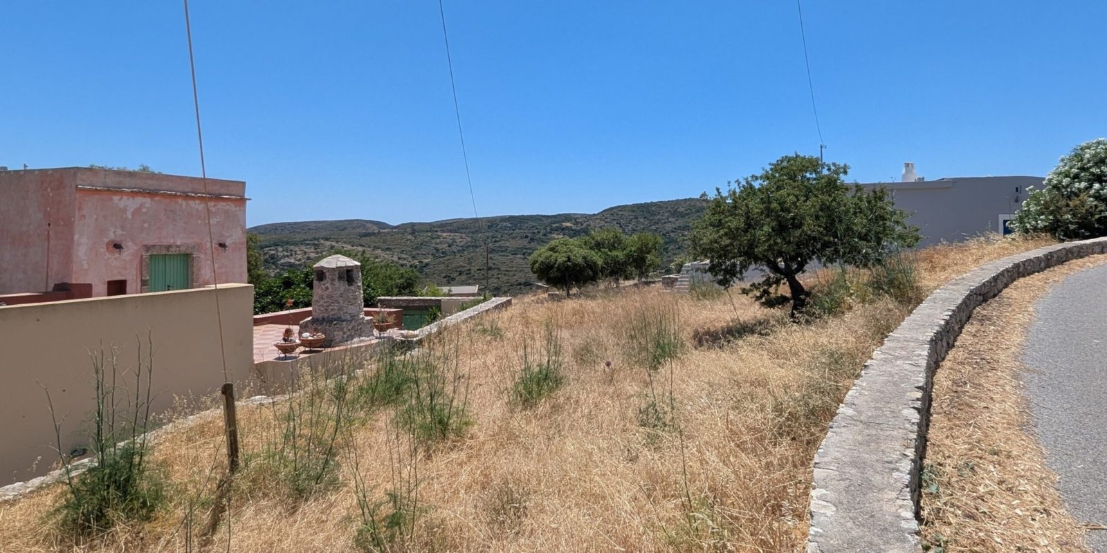 307T - Viaradika - Affordable and charming village plot (1)