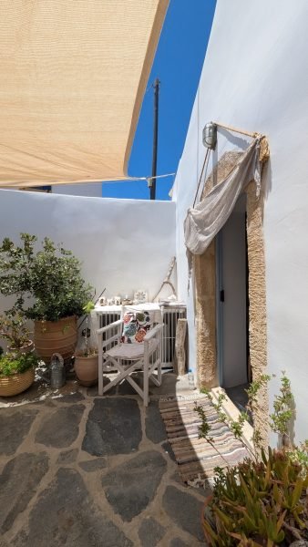 308A - Logothetianika - Characterful Traditional Hideaway (9)