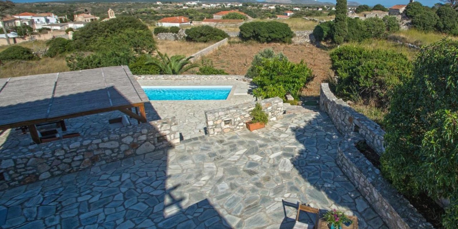 Aroniadika - renovated villa (4)
