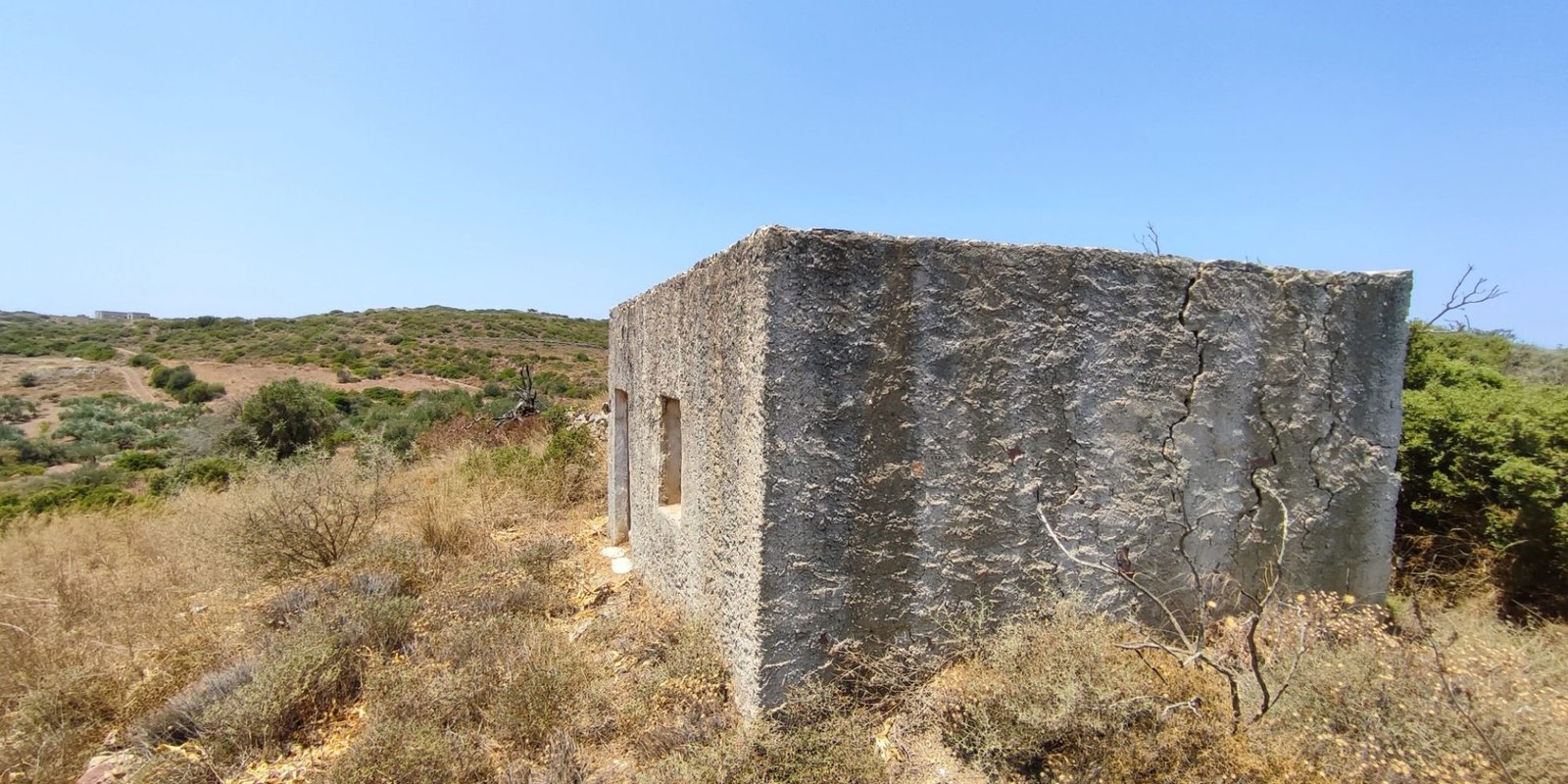 Karvounades plot for sale (2)