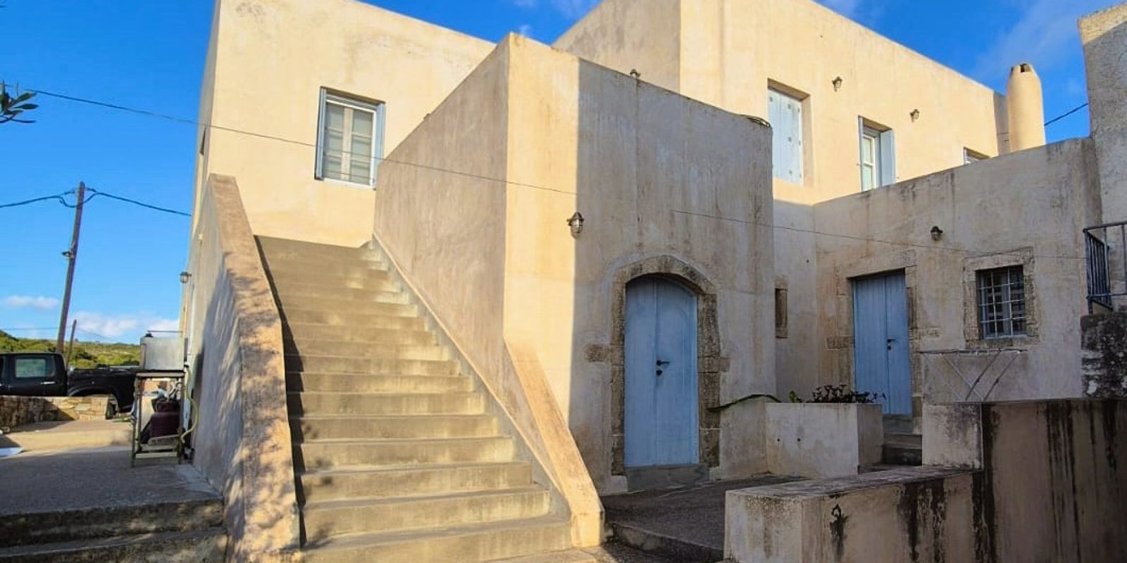 Livadi mansion (4)