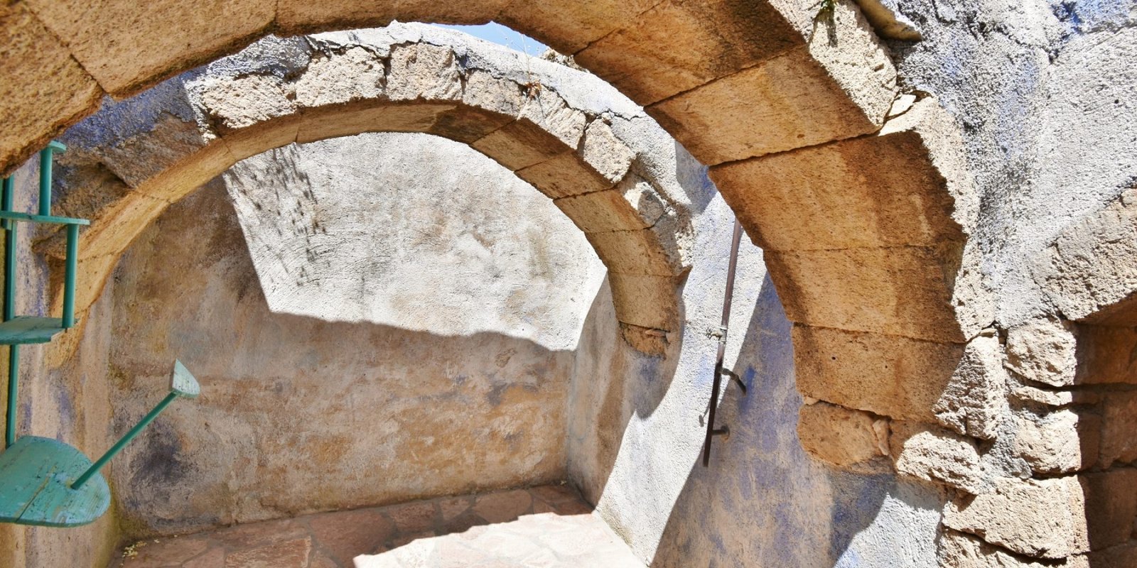 Mitata (40)